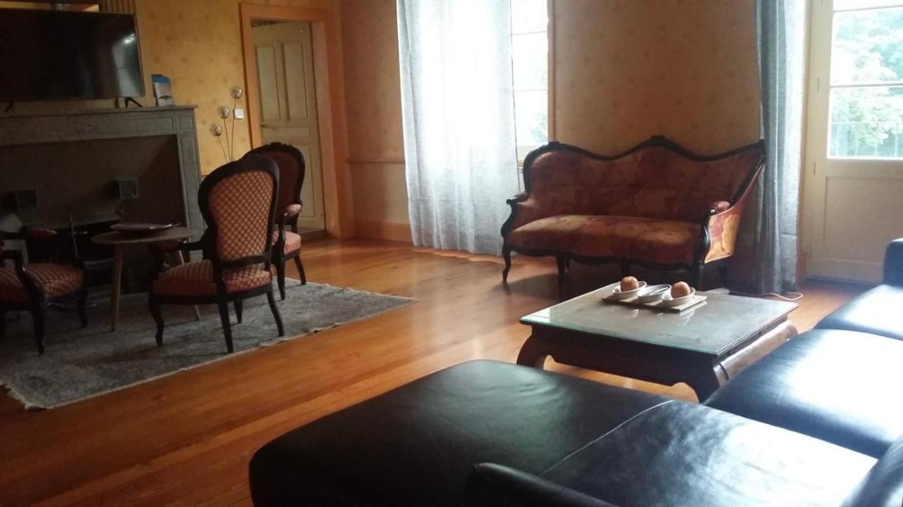 Bed and Breakfast Domaine Des Chabriers Ourches Экстерьер фото