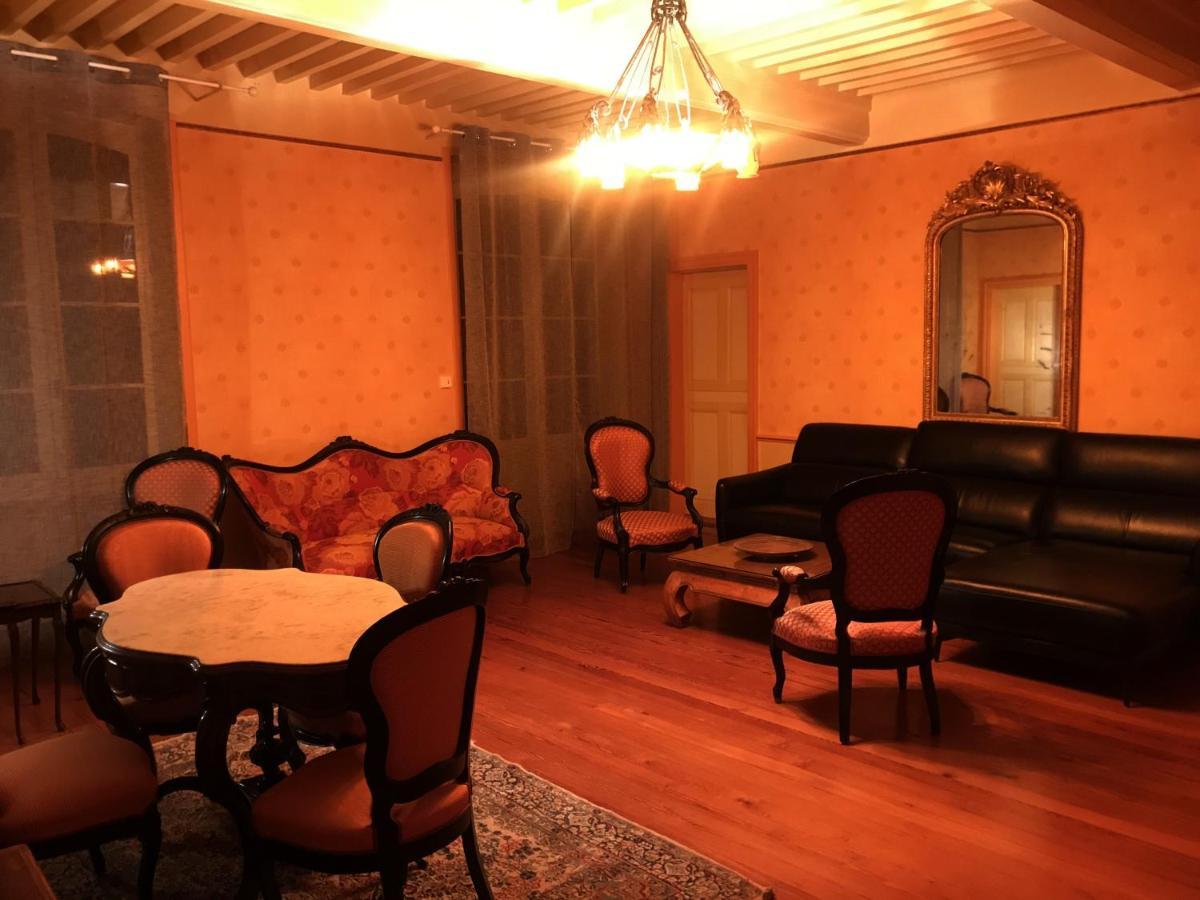 Bed and Breakfast Domaine Des Chabriers Ourches Экстерьер фото