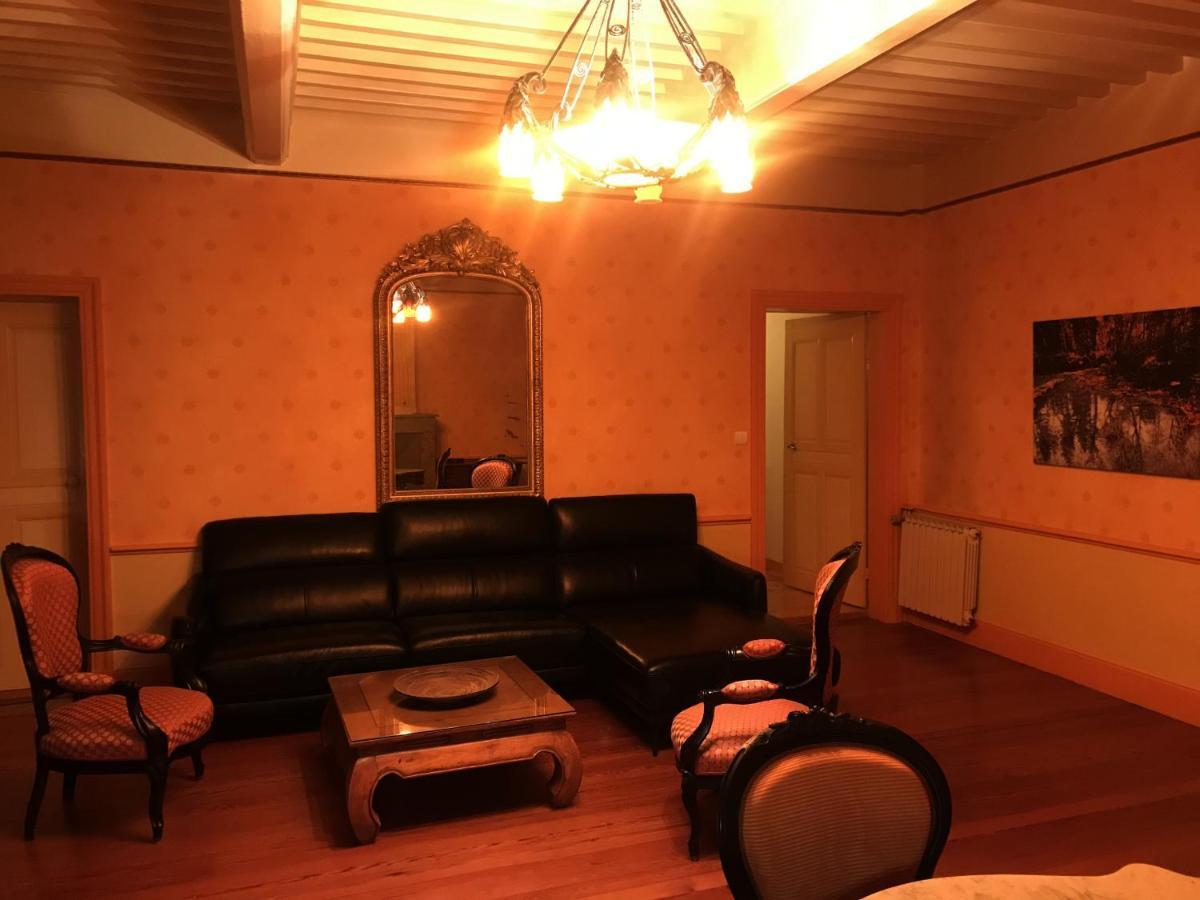Bed and Breakfast Domaine Des Chabriers Ourches Экстерьер фото