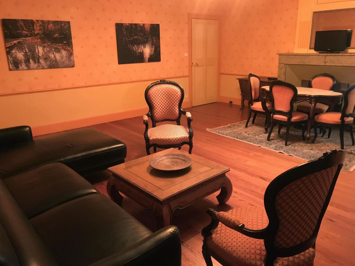 Bed and Breakfast Domaine Des Chabriers Ourches Экстерьер фото