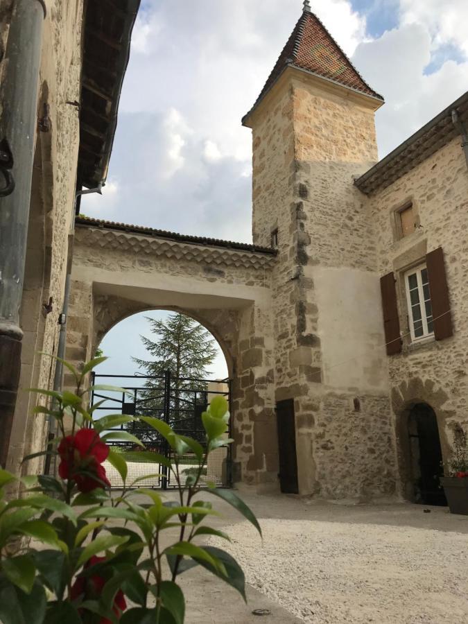 Bed and Breakfast Domaine Des Chabriers Ourches Экстерьер фото