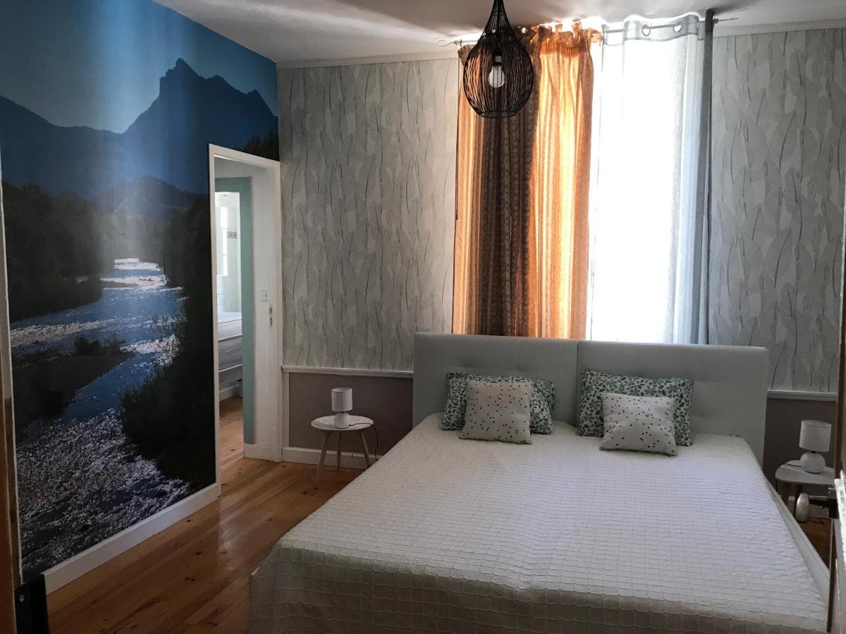 Bed and Breakfast Domaine Des Chabriers Ourches Экстерьер фото