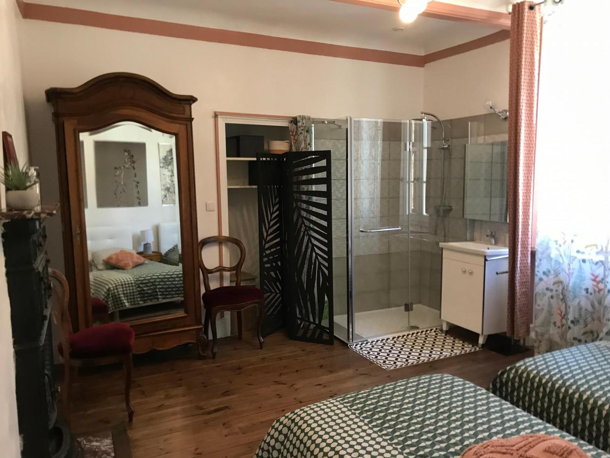 Bed and Breakfast Domaine Des Chabriers Ourches Экстерьер фото